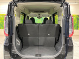 普段のお買い物や通勤、送迎等に十分な荷室スペースを確保しております。セカンドシートを倒すと、大きな荷物の積載も可能です♪