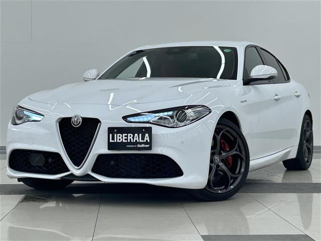 ジュリアヴェローチェ本革シート 修復歴無し