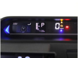 車内の除菌、抗菌を行う銅イオン光触媒コーティングも取扱っております!!消臭効果もあり、多少のタバコ臭やペット臭などにも対応!!光触媒による抗菌効果でウイルスや菌等にも効果が確認されております!!