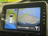 【アラウンドビューモニター】専用のカメラにより、上から見下ろしたような視点で360度クルマの周囲を確認することができます☆死角部分も確認しやすく、狭い場所での切り返しや駐車もスムーズに行えます。