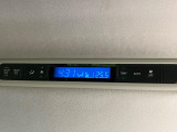 【リアオートエアコン】広い後部座席には必須の機能!風量や温度を自動で調整し前席と同様な車内環境にしてくれるリアオートエアコンを装備。夏の暑さも冬の寒さもストレスなく快適にお過ごしいただけます♪