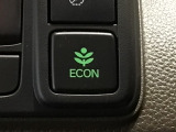 ★ECONスイッチ★ エコドライブを加速しよう!スイッチをONにすると、運転の仕方によるロスを抑え込み燃費をよくするようクルマが頑張ります(*^ー^*)燃費向上にチャレンジ♪