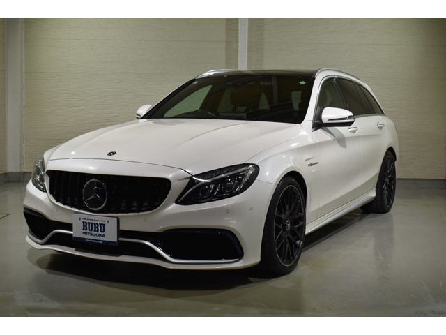 CクラスワゴンAMG C63 S