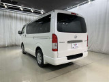 荷物をたっぷり載せて広々ドライビング♪夏でも冬でも、アウトドアやショッピングを思い切り楽しみましょう!