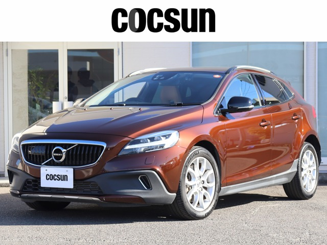 V40クロスカントリーD4 サマム ディーゼル2年保証付 harman/kardon アンバー本革