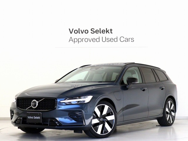 V60ウルトラ T6  AWD プラグインハイブリッド 4WD