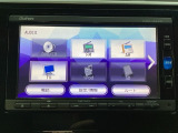 ナビゲーションはフルセグTV対応のGathers純正メモリーナビを搭載しています。Bluetoothオーディオ機能がありますので、スマートフォンなどの音楽も再生できます。