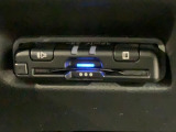 いまや快適なカーライフに欠かせないETCが付いています。