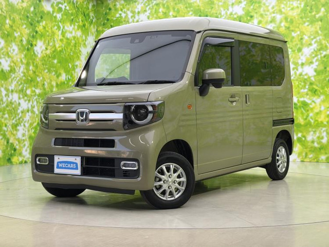 N-VAN +スタイル ファン ターボ  4WD 