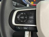 ナビゲーションやオーディオを装着する事によってステアリングに組み込まれたボタンで操作ができます。視線を逸らす事もなく操作出来るので安全です。