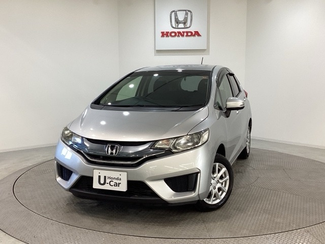 フィット 1.3 13G Fパッケージ 4WD