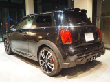 MINI NEXT一宮へのアクセスは、東海北陸自動車道(一宮西IC)を降りて5分ほどと、便利です。在庫確認、道案内など、MINI NEXT一宮へのお問い合わせは TEL 0078-6002-369993(無料)まで!!