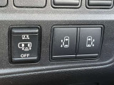 両側オートスライドドア装備!運転席のスイッチやリモンキーでも開閉操作が出来るので便利ですよ!