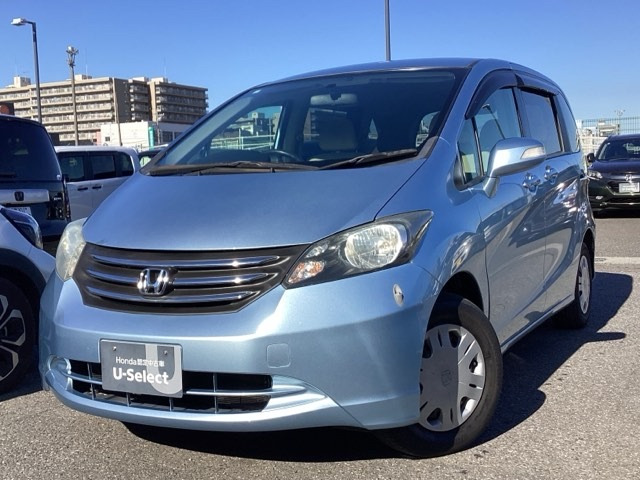 フリード1.5 G Lパッケージ