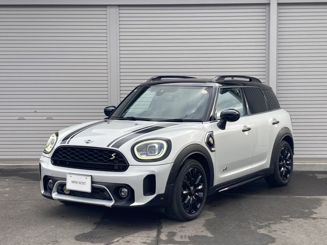 ミニクロスオーバークーパー S E オール4 4WD