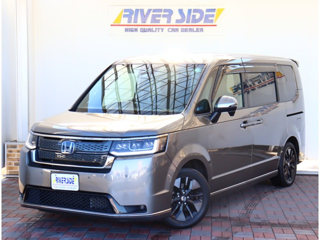 ステップワゴン 2.0 e:HEV スパーダ 純正11.4型ナビフルセグBカメラ