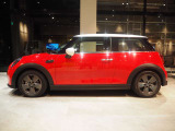 こちらのMINIへのご質問も大歓迎です。お気軽にMINI 一宮  0078-6002-369993(無料)までご連絡ください。