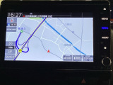 ナビゲーションはフルセグTV、インターナビ対応のGathers純正メモリーナビを搭載しています。Bluetoothオーディオ機能がありますので、スマートフォンなどの音楽も再生できます。