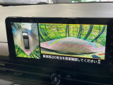 【アラウンドビューモニター】専用のカメラにより、上から見下ろしたような視点で360度クルマの周囲を確認することができます☆死角部分も確認しやすく、狭い場所での切り返しや駐車もスムーズに行えます。