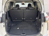 後席を格納すると、これだけの広さが!シーンに合わせたシートアレンジで、大きな荷物も積むことが出来ます♪