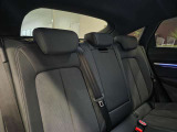 後部座席も当然、綺麗・清潔に仕上げております。内装の綺麗なお車は気持ちが良いですし、コンディションのいい車が多いです。前のユーザーが丁寧に使っていた証拠です。