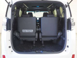 ラゲージスペースです。シートアレンジ次第で用途多数!