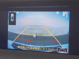 ●ガイドライン付きバックカメラ:不安な駐車もこれで安心!ガイドライン付きなので狭い箇所での駐車もラクラクです!