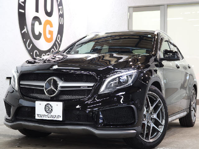 GLAクラスAMG GLA45 4マチック 4WD