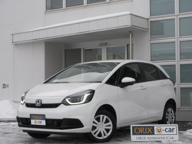 フィット 1.5 e:HEV ベーシック 4WD ETC バックカメラ クリアランスソナー