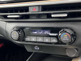 オートエアコンで快適な車内温度を演出してくれます!