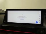 12.3インチのディスプレイオーディオ装着です。スマホとの通信で様々なサービスが楽しめます。TV視聴にも対応しています。
