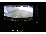 バックカメラにガイドラインは付いていませんが後方が広くハッキリと映し出されているので安心してバック出来ますよ。