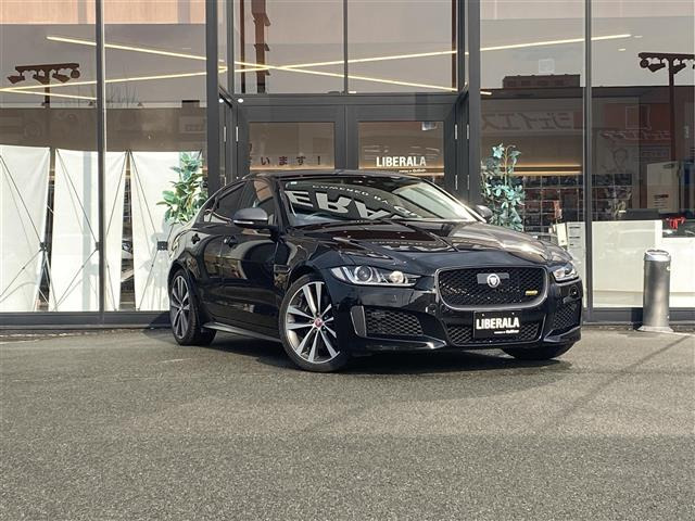 XE300スポーツ 本革シート 修復歴無し