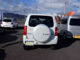 大切にお乗り頂いた愛車の買取も承っております。是非お譲りくださいませ。他社の下取りとお比べください。