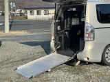 車いす用スロープ付き☆