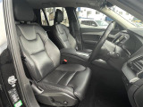 XC90 T5 AWD モメンタム 4WD 本革シート