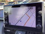 純正ナビ付きでフルセグ・Bluetoothなど付いてとても便利な車両です♪