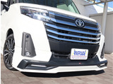 【車屋】として、長く車業界に従事した経験豊富なスタッフが在籍しております。