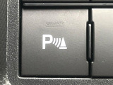 【クリアランスソナー】バンパーに付いたセンサーが障害物を検知!一定の距離に近づくとアラートで教えてくれます♪狭い駐車スペースや車庫入れ時も安心ですね☆