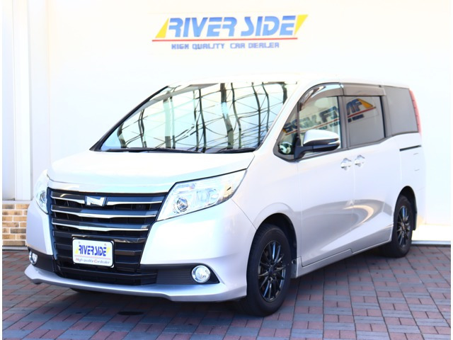 ノア2.0 G社外ナビフルセグ バックカメラ