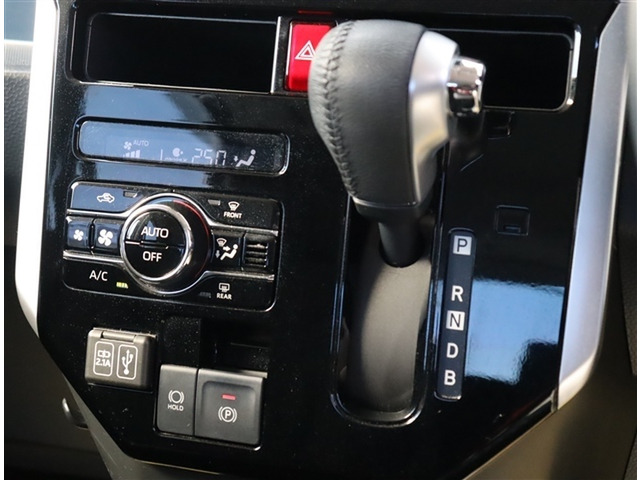 トヨタ ルーミー 1.0 カスタム G-T GRエアロ 純正9型ディスプレイ