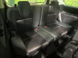 3列目シートはもちろん状態良好☆大人でもゆったりと座って頂けますので、大人数でのお出かけもラクラクです♪ご家族で、気の知れた仲間で、ドライブに行くのが楽しみですね♪