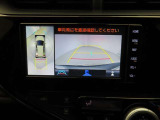 バックモニターを装備しています。車庫入れ時等に車両後方が確認出来るのでとても便利です。