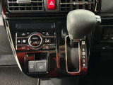 オートエアコンで操作も簡単です♪寒い冬も暑い夏でも車内快適!