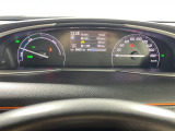 【スピードメーター】メーターがシンプルで見やすく運転しやすいですね!