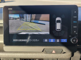 バックモニター付