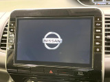 【純正10型ナビ】人気の純正ナビを装備。オーディオ機能も充実しており、Bluetooth接続すればお持ちのスマホやMP3プレイヤーの音楽を再生可能!毎日の運転がさらに楽しくなります!!