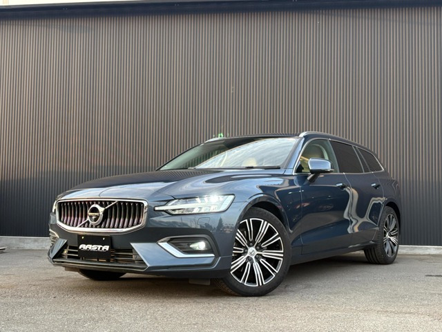 V60  T5 インスクリプション