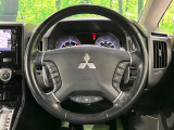 【クルーズコントロール】高速道路もラクラク走行。アクセルを離しても一定速度で走行ができ、長距離運転時の負担を軽減!加速・減速も簡単なスイッチ操作で調整できます。