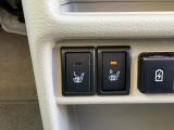 フロント両席は冬も暖かシートヒーター装備です!